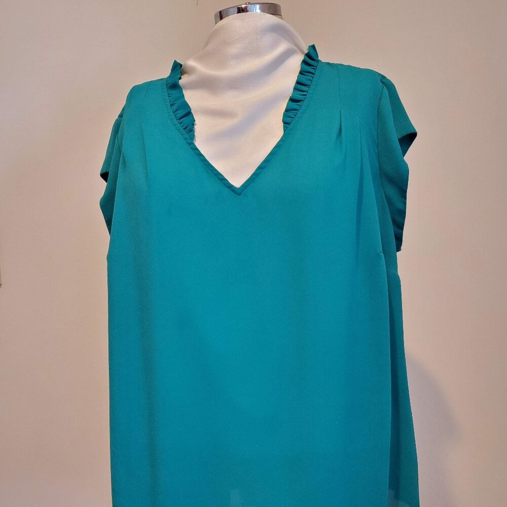 Calleigh Ruffle Neckline Detail Blouse